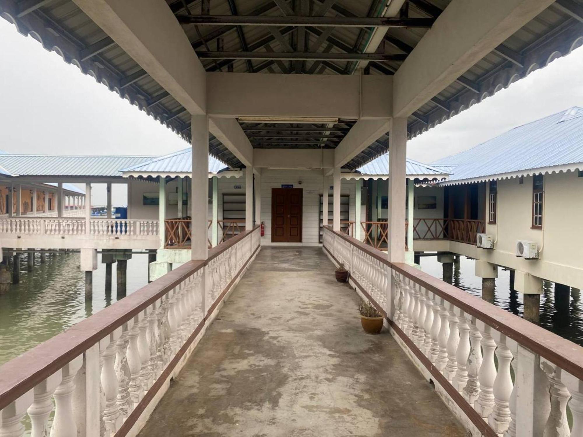 Capital O 91118 Chalet Seri Idaman Bayan Lepas Exterior foto